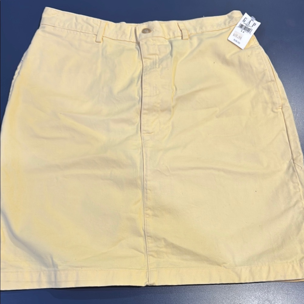 GAP Women's BUTTER YELLOW Skirt